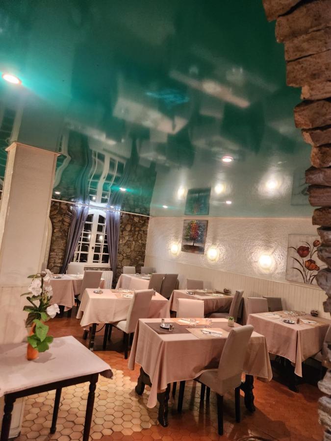 Logis Hotel Restaurant Les Charmettes Argelès-sur-Mer Zewnętrze zdjęcie