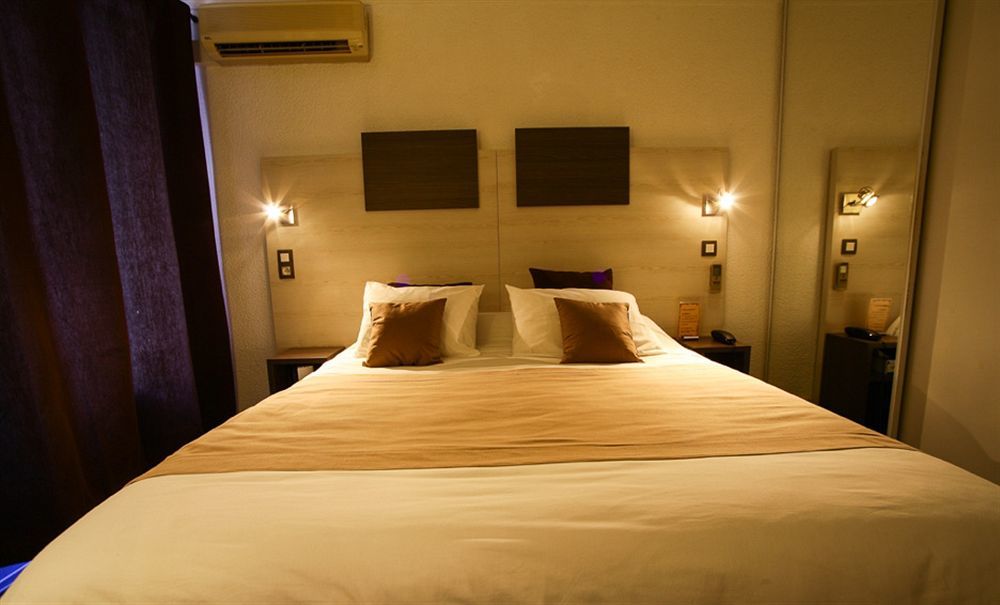 Logis Hotel Restaurant Les Charmettes Argelès-sur-Mer Zewnętrze zdjęcie