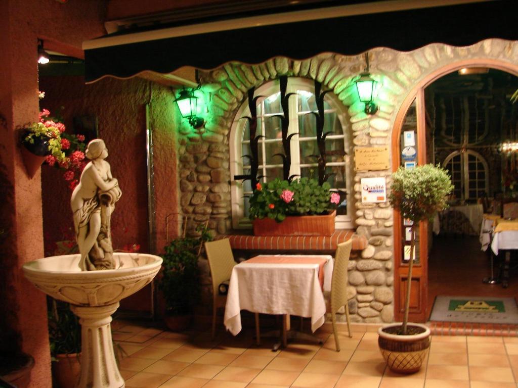 Logis Hotel Restaurant Les Charmettes Argelès-sur-Mer Zewnętrze zdjęcie